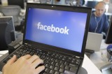 Indonesia: Condenado a 2 años y medio de cárcel por poner «Dios no existe» en Facebook Indonesia: Condenado a 2 años y medio de cárcel por poner «Dios no existe» en Facebook