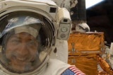 Dos astronautas relatan como creció su fe al observar la maravilla de la Creación desde el espacio